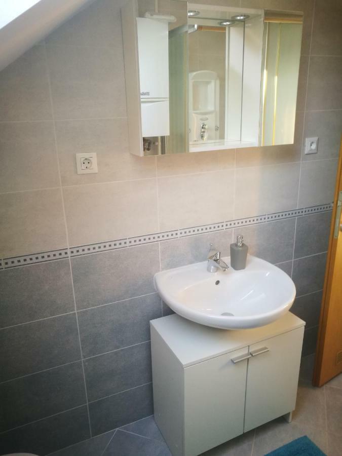 Apartments "Pavic" Near Zagreb Airport เวลิคาโกริตซา ภายนอก รูปภาพ