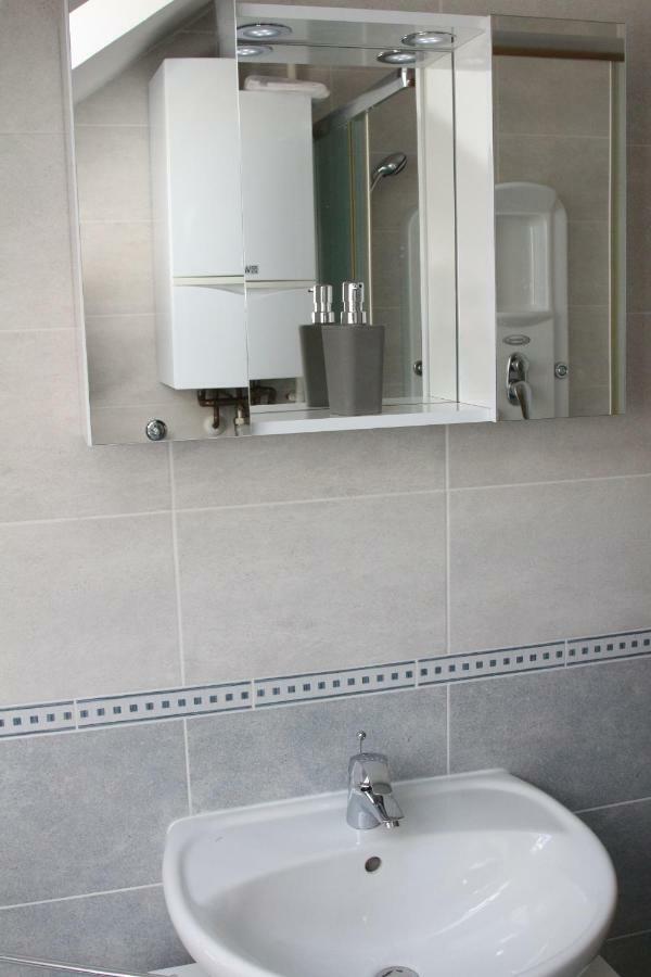 Apartments "Pavic" Near Zagreb Airport เวลิคาโกริตซา ภายนอก รูปภาพ