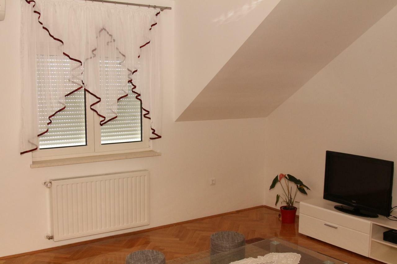 Apartments "Pavic" Near Zagreb Airport เวลิคาโกริตซา ภายนอก รูปภาพ
